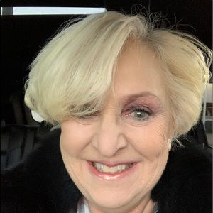 Meet your Posher, Tina